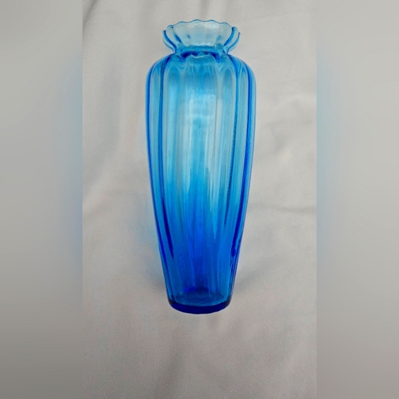 Unbranded Other - Vtg.  Blue Glass Vase Fluted, 8"H